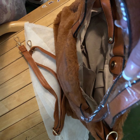 STUNNING CAMEL COLOR RABBIT FUR PURSE fauxfur - Picture 6 of 6